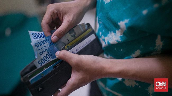 Amplop Total Rp500 Juta Dibagi Kades di Tangerang Demi Nyaleg Anak