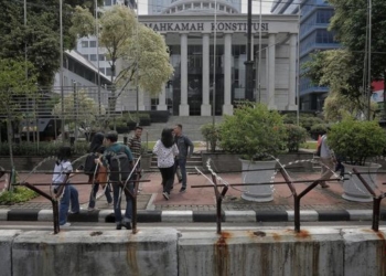 Sidang Pilpres 2024, Gedung MK Dipasangi Barier Beton & Kawat Berduri