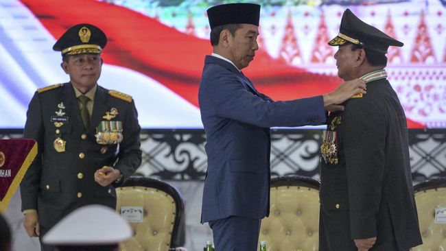 Prabowo Jadi Jenderal hingga AHY-Moeldoko Bersalaman