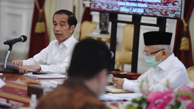 Jokowi Kumpulkan Menteri di Istana, Bahas Revisi PP Tambang