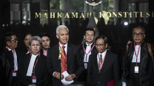 Kredibilitas MK di Titik Nadir, Beban Pak Hartoyo Tak Ringan