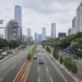 Lengang Jalan Jakarta di Hari Pertama Ramadan