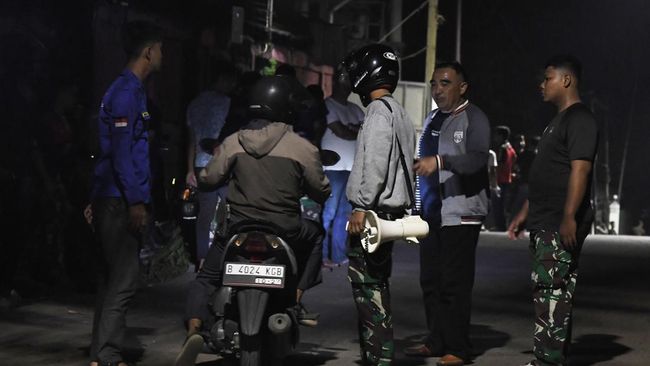 135 KK Diungsikan Sementara Imbas Kebakaran Gudang Amunisi Kodam Jaya