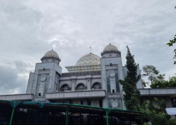 Mengkaji Kitab Tasawuf di Masjid Al Mi’raj