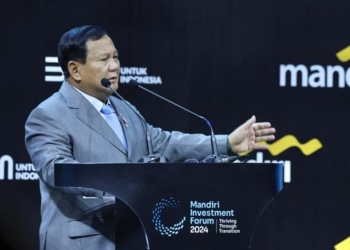 Prabowo Bawa Pulang TKW dari Malaysia yang Sempat Terlantar