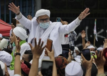 Rizieq Shihab Sindir Dua Buaya Saling Ribut: Dulu Zalim Sama Kita
