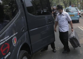 Geledah Rumah Hanan Supangkat, KPK Sita Catatan Proyek dan Uang Tunai