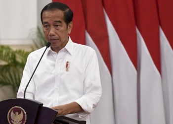 Jokowi Didampingi Mendag-Menag di Kongres PGRI, Nadiem Absen