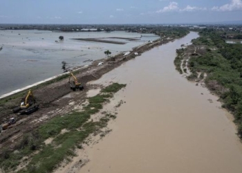 Banjir di Demak Meluas Hingga 44 Desa, 2.000 Warga Mengungsi