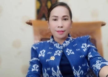 Caleg NasDem Ratu Wulla Mundur, Pendukung Gelar Aksi Bakar Lilin