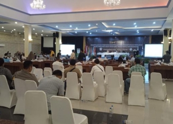 Rapat Pleno Rekapitulasi Kota Tanjungpinang Ricuh, Saksi Partai Ngamuk