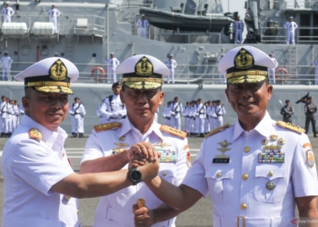Pangkoarmada RI pimpin sertijab Panglima Koarmada II