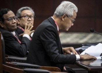 Kubu Ganjar Beber Dalil Hukum Nepotisme Jokowi Bisa Diselesaikan MK