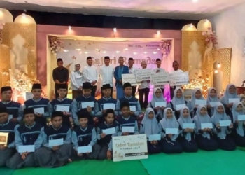 Jamkrindo berikan santunan kepada anak yatim di Kediri