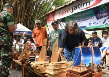 Balap perahu jadi motivasi jaga kebersihan sungai di Kediri