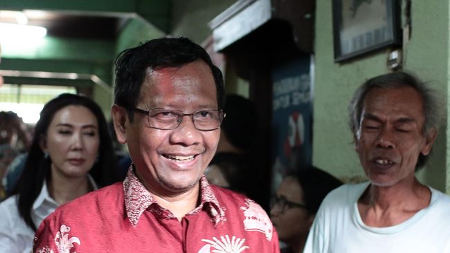 Canda Mahfud Banyak Pakar Malas Diundang MK: Honornya Rp3,5 Juta