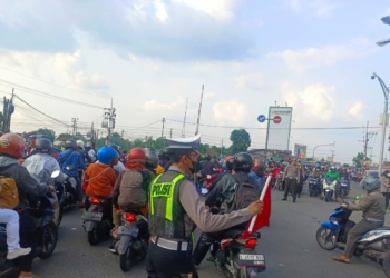 Polres Kediri lakukan rekayasa lalu lintas urai kemacetan