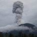 Gunung Ibu Erupsi, Semburkan Abu Vulkanik 3,5 Kilometer