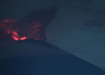 Gunung Ruang Sulawesi Utara Meletus, Ratusan Warga Dievakuasi