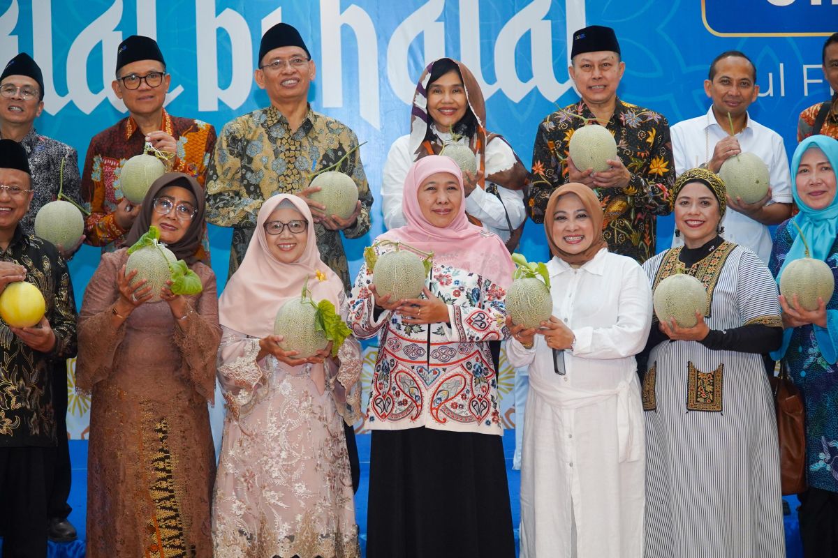Khofifah berharap Unair eksis jadi kampus kelas dunia
