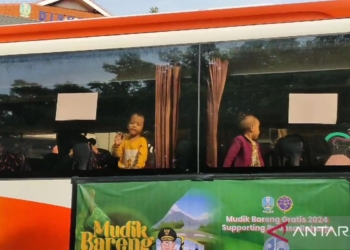 Ribuan orang ikuti mudik gratis Pemprov Jatim