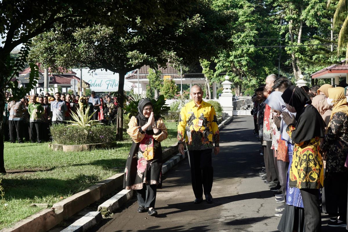 Pj Bupati ingatkan netralitas ASN jelang Pilkada Lumajang