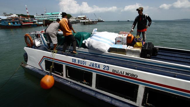 Viral Penumpang Ngamuk usai Dipaksa Naik Speed Boat Penuh