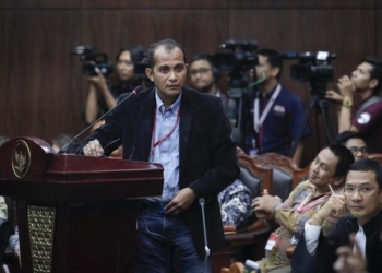 Tim AMIN-Ganjar Protes Bos Survey dan Eddy Hiariej Jadi Ahli Prabowo