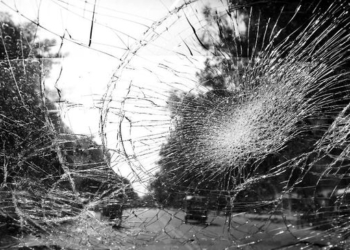 Bus Terguling di Bantul DIY, 8 Orang Dilarikan ke RS