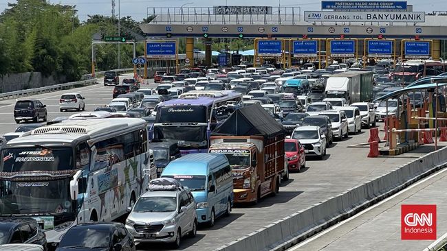 78.848 Mobil Melintas Arah Jakarta