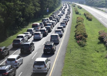 FOTO: Macet di Tol Palimanan-Kanci saat Arus Balik Lebaran