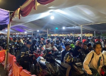 Motor Antre Panjang di Pelabuhan Ciwandan, Pemudik Mengeluh Panas