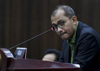 Eddy Hiariej & OC Kaligis Serang Balik BW soal Status Tersangka
