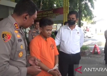 Polisi Bangkalan tangkap dua pencuri motor milik polwan