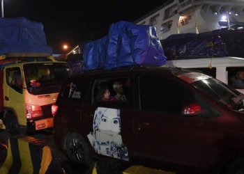 Jalur Mudik Menuju Ciwandan Macet Total, Truk Tertahan 12 Jam