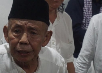 Jemaah Masjid Aolia Klarifikasi Pernyataan Mbah Benu Telepon Allah