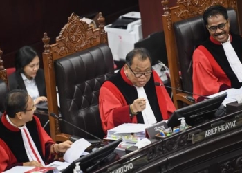 Pilpres Kali Ini Hiruk Pikuk, Ada Pelanggaran Etik di MK-KPU