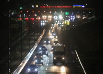 Tol Semarang Macet, One Way Diterapkan dari KM 428 Sampai Exit Bawen