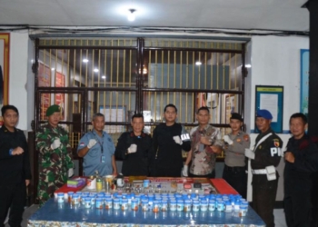 Lapas Lamongan tes urine ratusan warga binaan