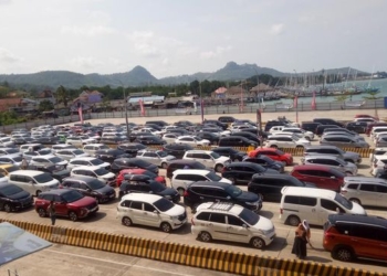 H+1 Lebaran, Arus Balik Pemudik di Pelabuhan Bakauheni Mulai Ramai