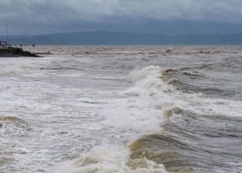 Gelombang 2,5 Meter Ancam Perairan Bali di Puncak Mudik 7-9 April