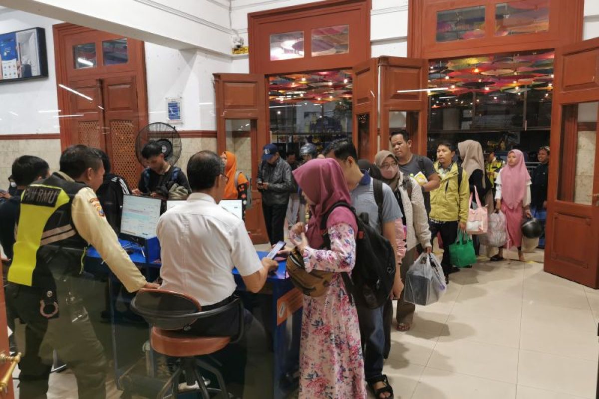 KAI Jember sediakan 37.060 kursi selama liburan panjang