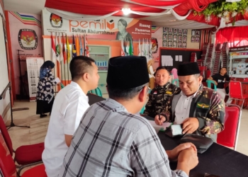 Ainurrasid siap maju Pilkada Sumenep jalur perseorangan