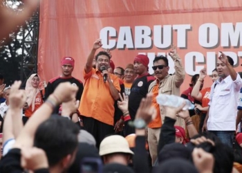 Buruh Desak Prabowo Perppu Omnibus Law Jika Sudah Dilantik