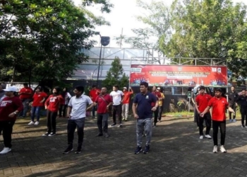 Buruh dan Pemkot Madiun peringati “May Day” secara sederhana