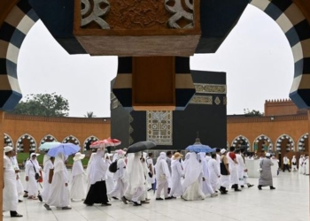 Kloter Pertama Jemaah Haji Berangkat ke Arab Saudi 12 Mei