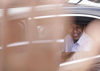 Istana Beber Alasan Jokowi Kunker ke NTB di Tengah Aksi Hari Buruh