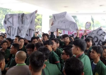 UKT Naik Picu Gelombang Protes Mahasiswa di USU, Unri dan Unsoed