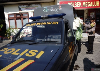 Mobil polisi di Jombang jadi gerobak sayur