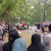 Jenazah polisi dibakar istrinya dimakamkan di Jombang